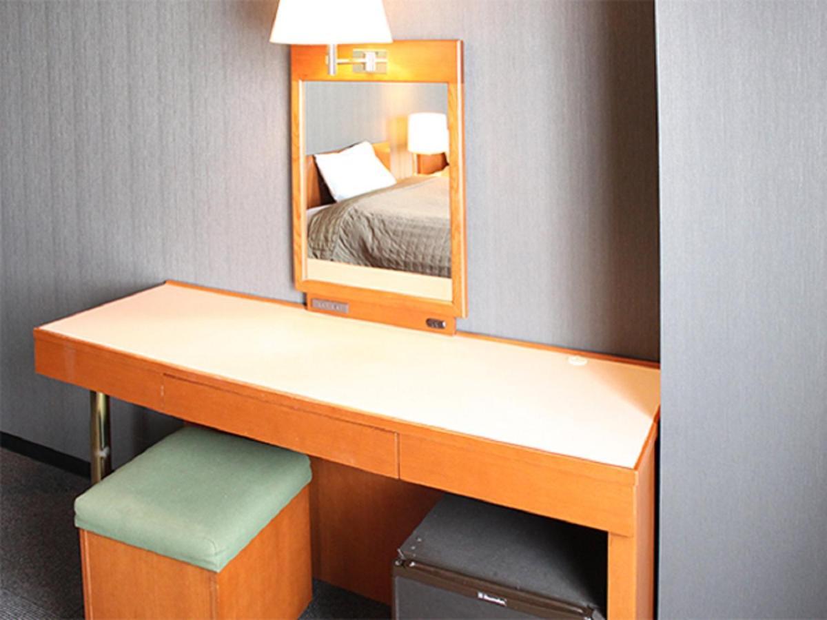 Hotel Livemax Budget Hiratsuka Ekimae Ngoại thất bức ảnh