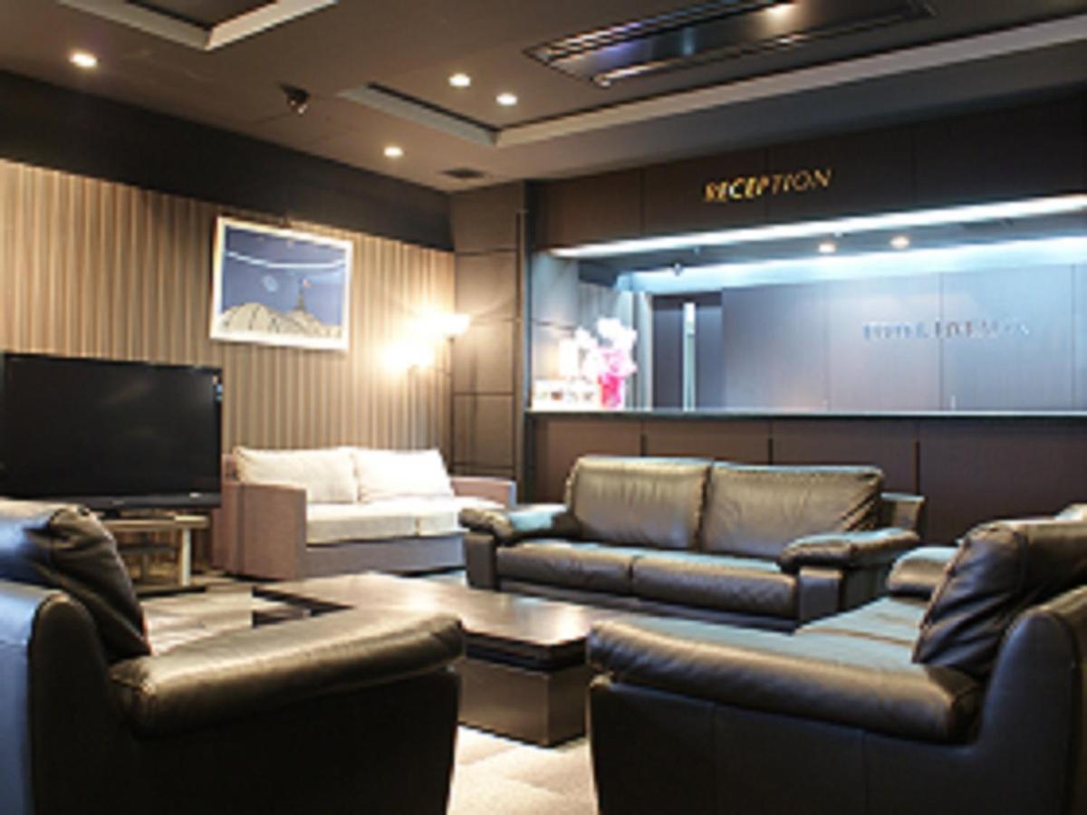 Hotel Livemax Budget Hiratsuka Ekimae Ngoại thất bức ảnh
