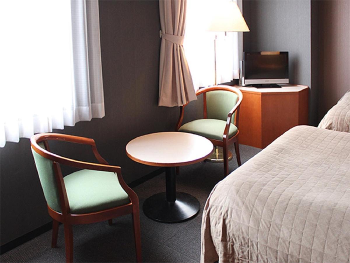 Hotel Livemax Budget Hiratsuka Ekimae Ngoại thất bức ảnh
