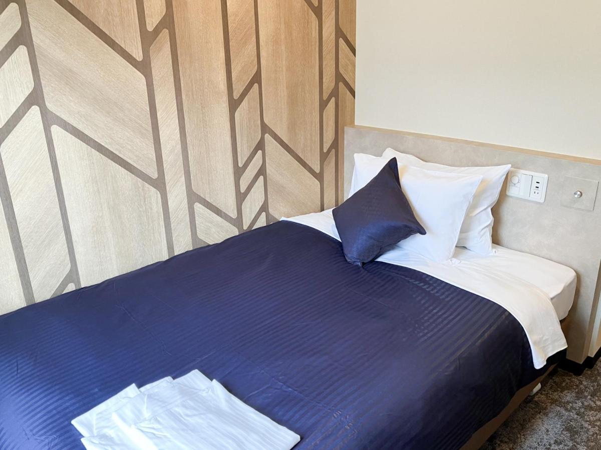 Hotel Livemax Budget Hiratsuka Ekimae Ngoại thất bức ảnh